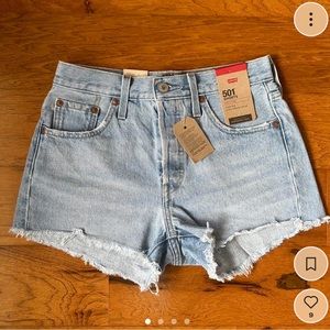 Levi’s 501 Shorts, Light Wash NWT